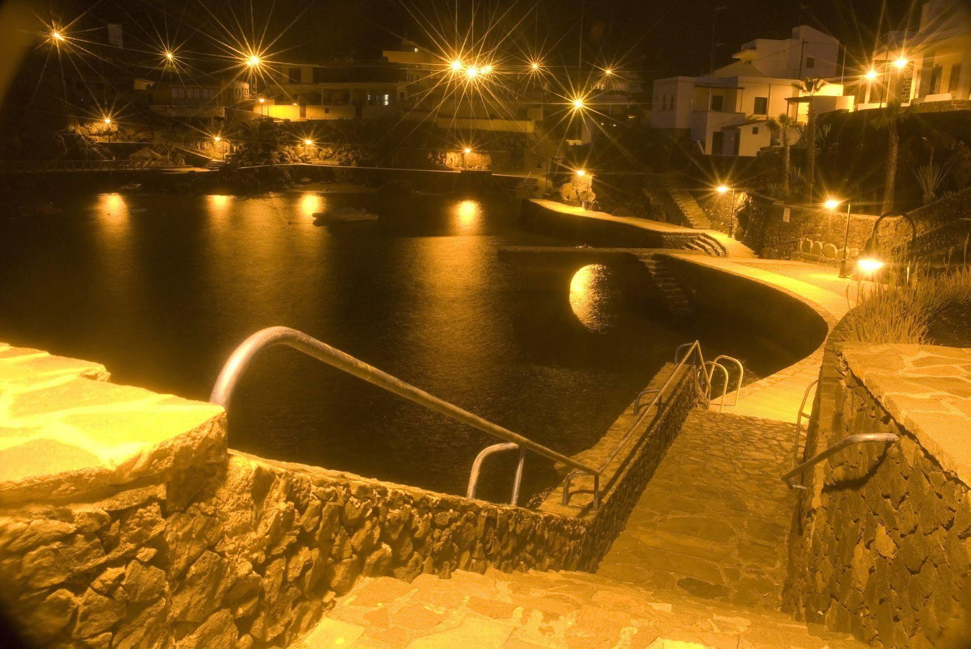 Apartamentos Boomerang I Tamaduste Bagian luar foto